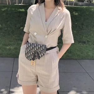 strip top and bottom